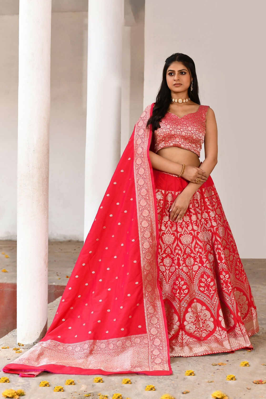 Joban Fashion Fuchsia Soft Pure Handloom Banarasi Silk Lehenga | Swadesiicart
