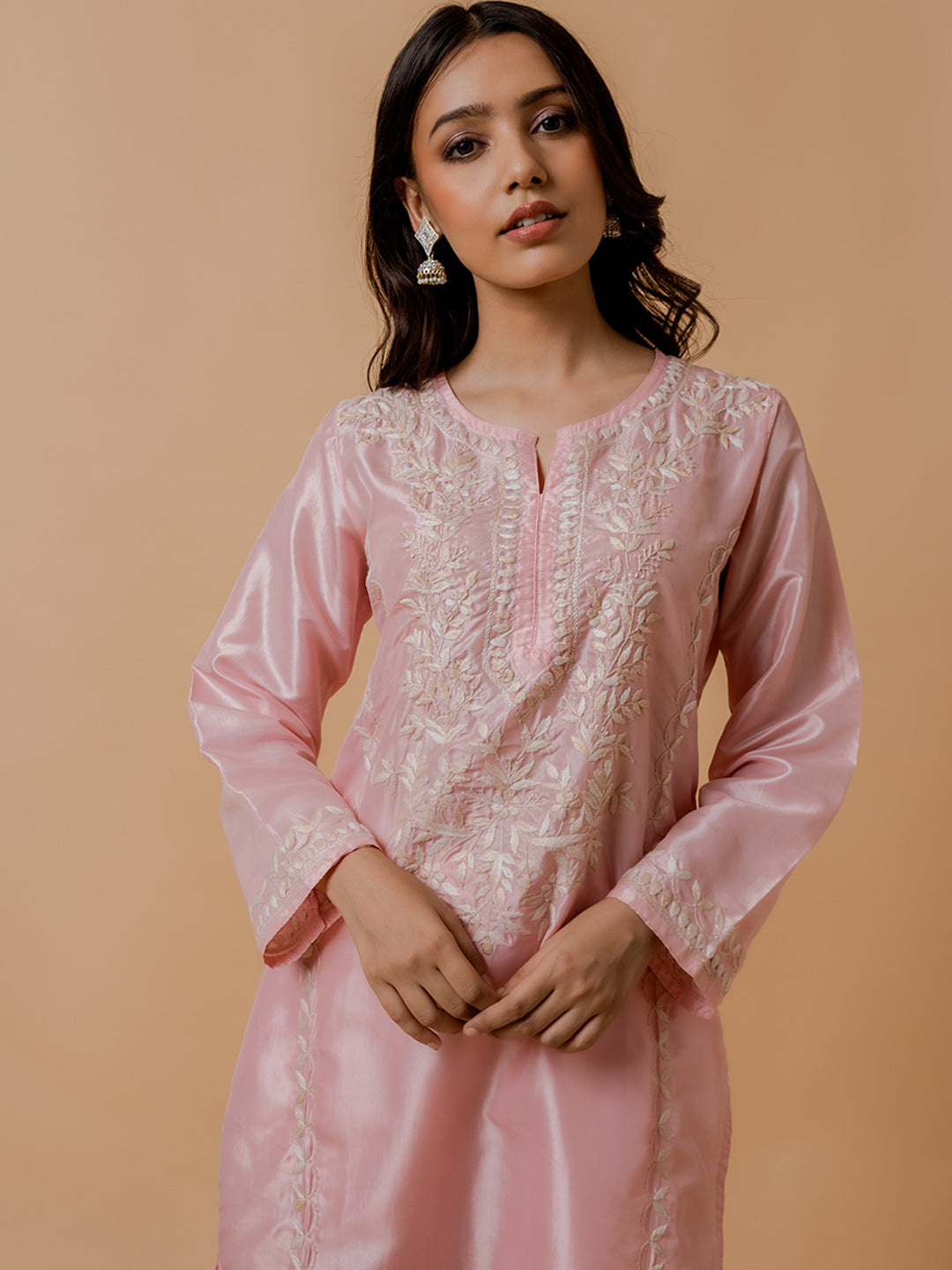 HOUSE OF KARI Floral Embroidered Silk Chikankari Kurta | Swadesiicart