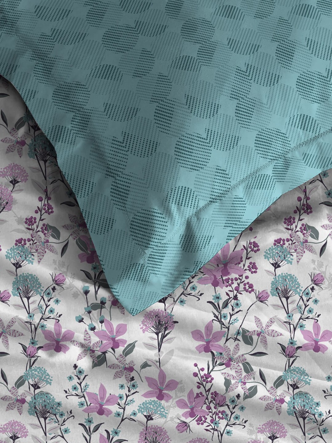 MYTRIDENT Violet White Floral Cotton 144 TC Queen Bedsheet With 2 Pillow Covers - Swadesiicart
