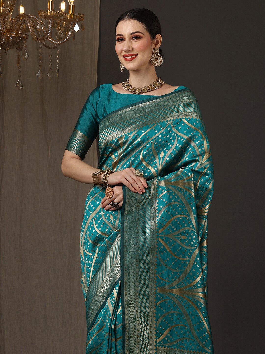 Saree Mall Woven Design Zari Silk Blend Banarasi Saree | Swadesiicart
