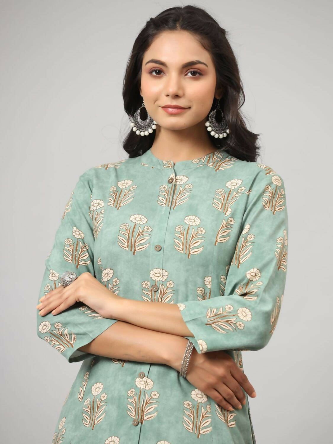 Juniper Women's Green Printed A-Line Kurta | Swadesiicart