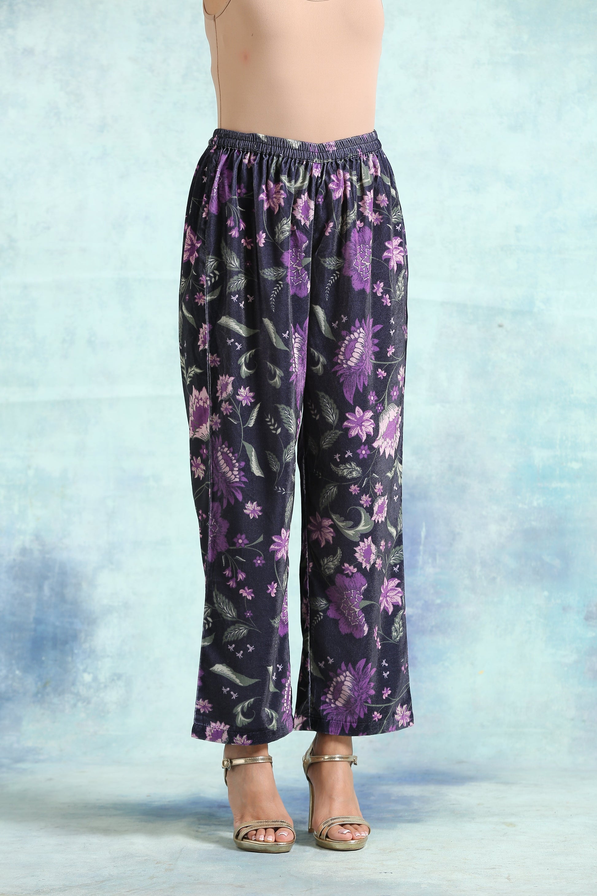 trueBrowns Black Printed Velvet Pant | Swadesiicart