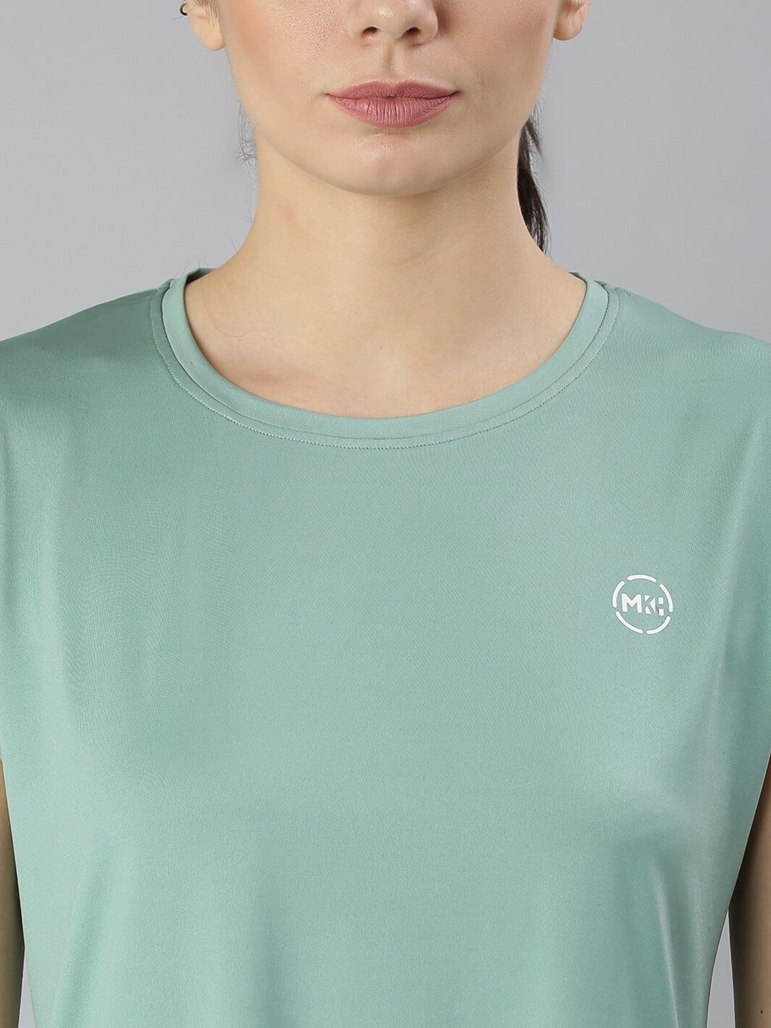 MKH Women Green Extended Sleeves Dri-FIT Sports T-shirt - Swadesiicart