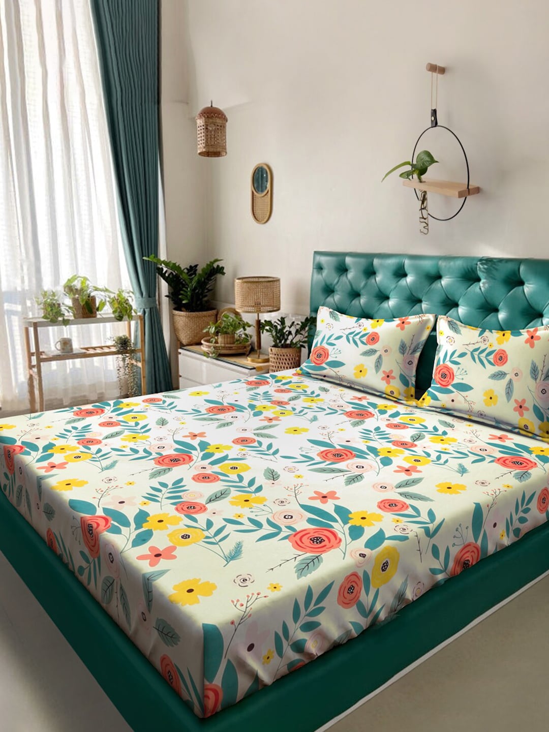 KLOTTHE White & Grey Floral Print 300 TC Fitted Double King Bedsheet With 2 Pillow Covers - Swadesiicart