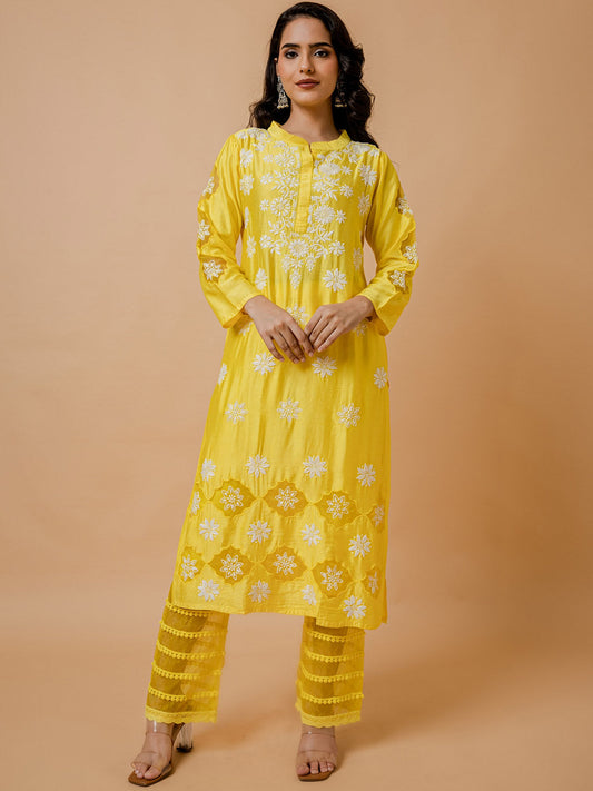 HOUSE OF KARI Floral Embroidered Chanderi Silk Chikankari Kurta | Swadesiicart