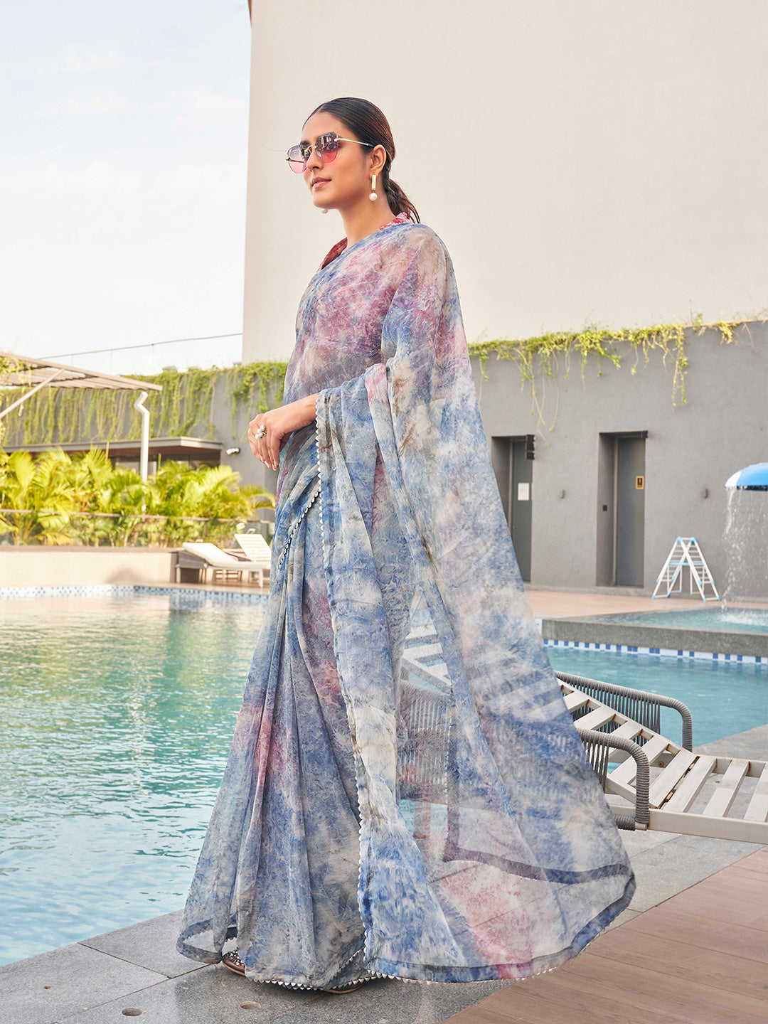 Tikhi Imli Tie and Dye Gotta Patti Chiffon Saree | Swadesiicart