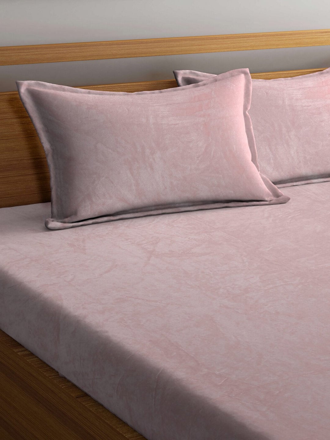 KLOTTHE Pink Woolen 300TC King Bedsheet Fitted Bedsheet With 2 Pillow Covers - Swadesiicart