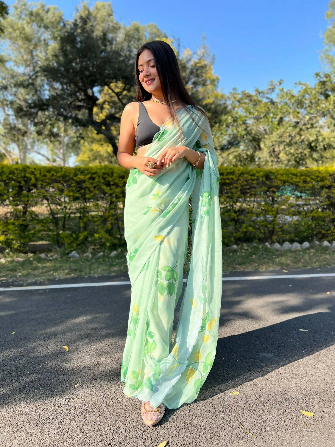 Vamsee Green Chiffon Designer Saree - Swadesiicart