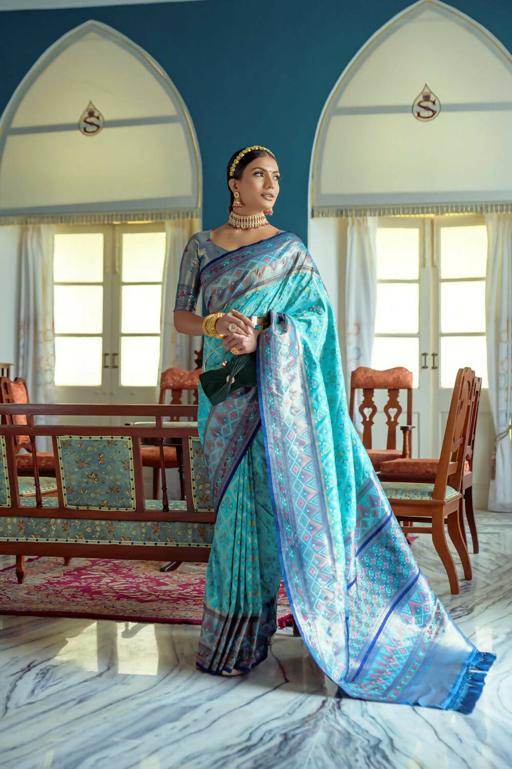 Vishnu Weaves Women's Firozi Patola Banarasi Silk Meenakari Zari Woven Saree with Blouse - Swadesiicart