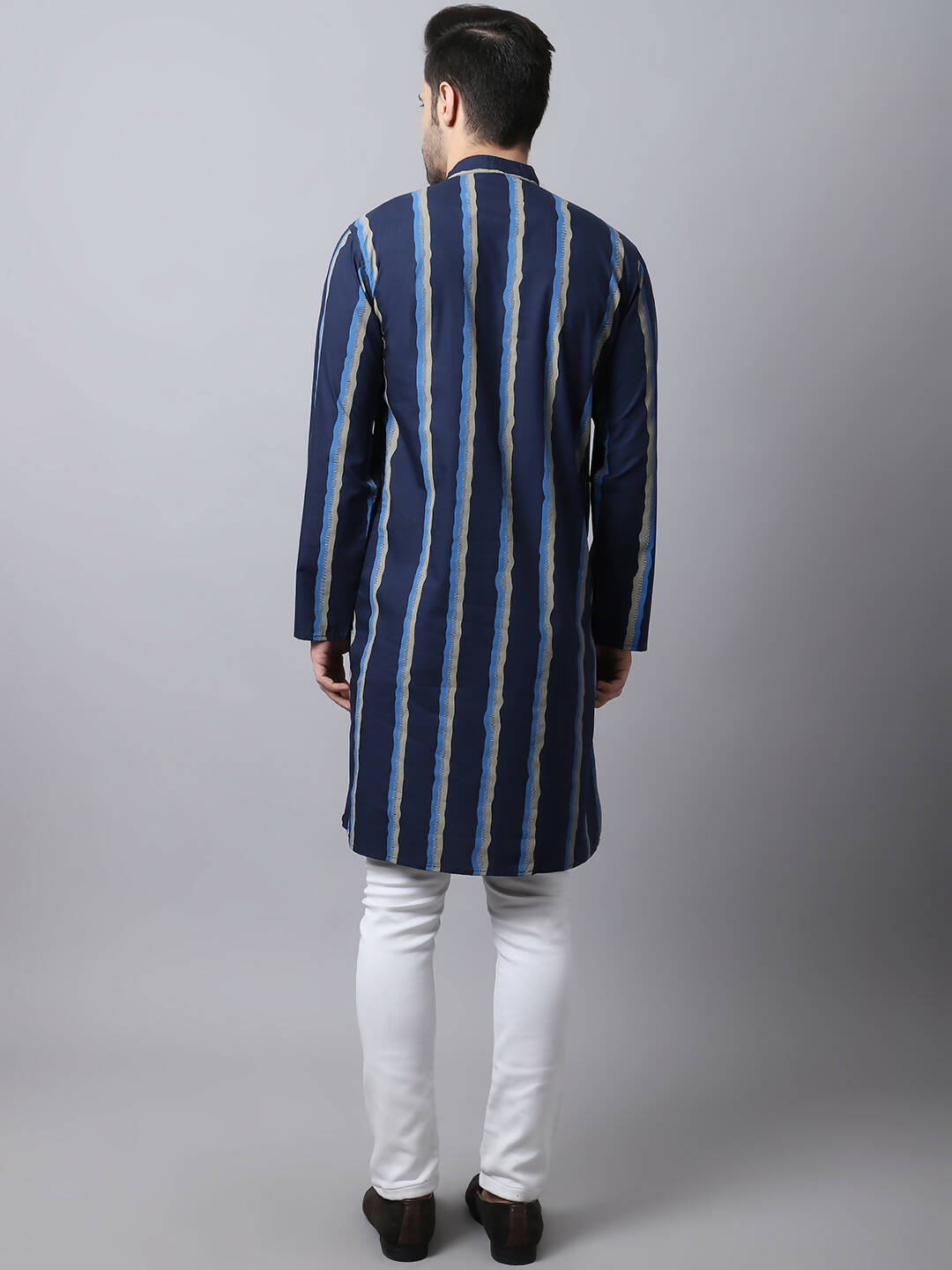 Even Apparels Navy Pure Cotton Men's Kurta With Band Collar (STR1169) | Swadesiicart