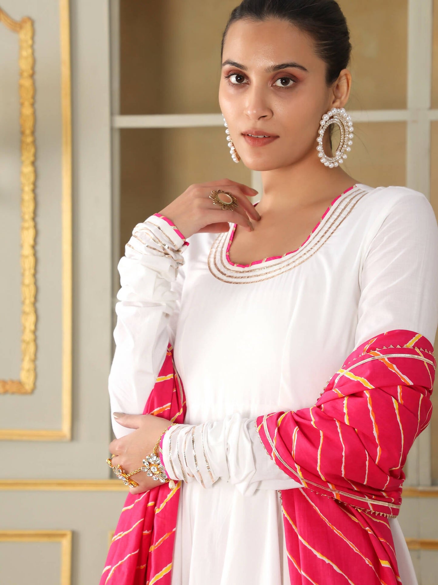 Pomcha Jaipur White Saadgi Pink Leheriya White Anarkali Set | Swadesiicart