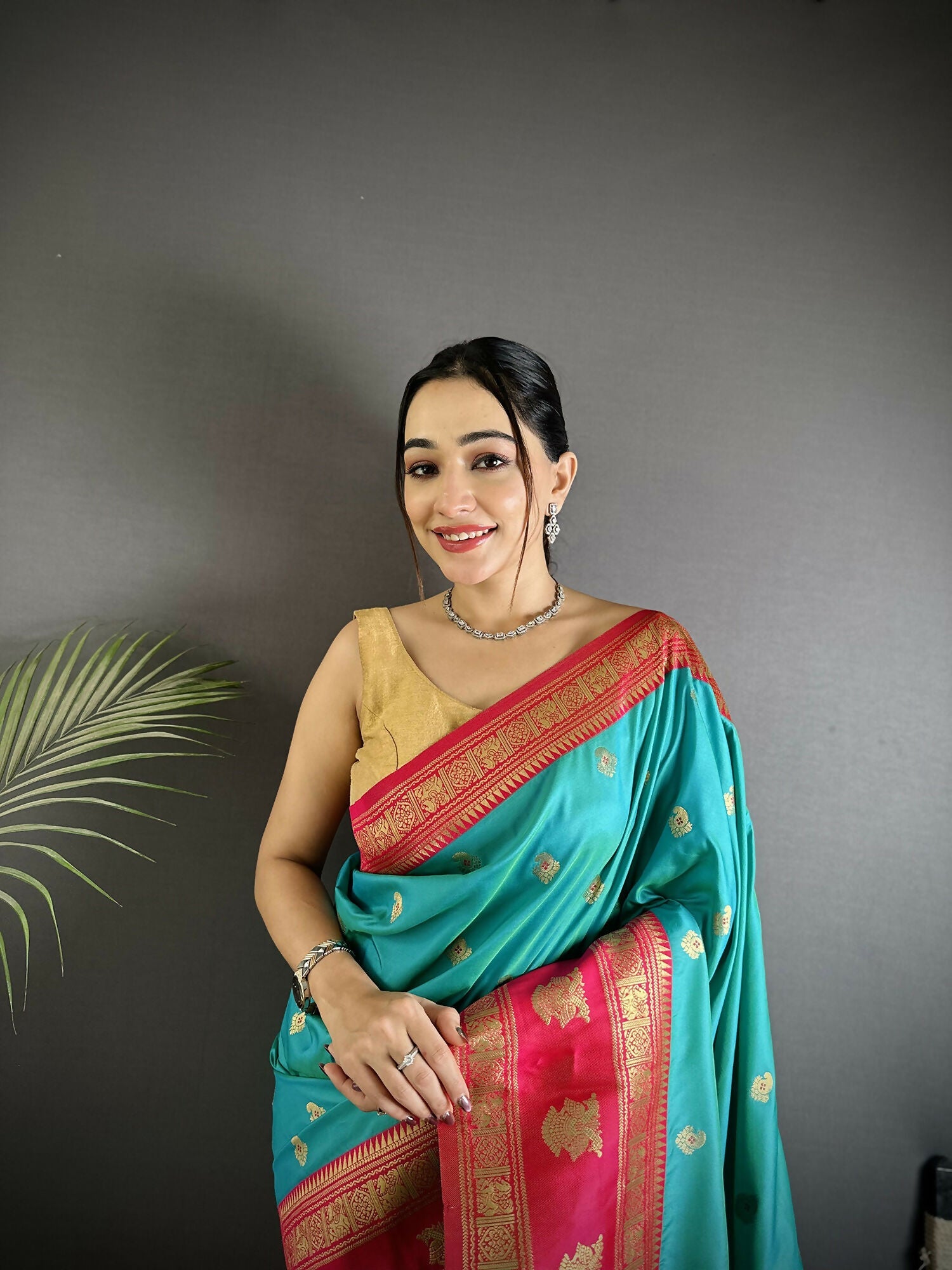 Joban Fashion Sea Green Banarasi Soft Silk Woven Butti Saree | Swadesiicart