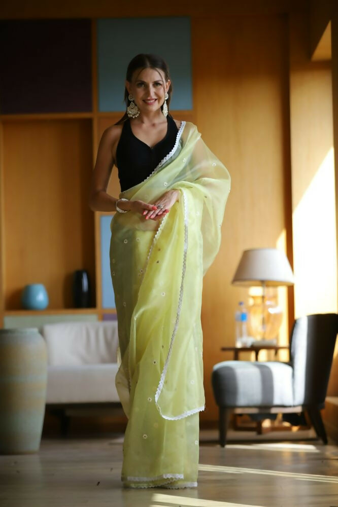Vamsee Manbhari Yellow Organza Saree - Swadesiicart