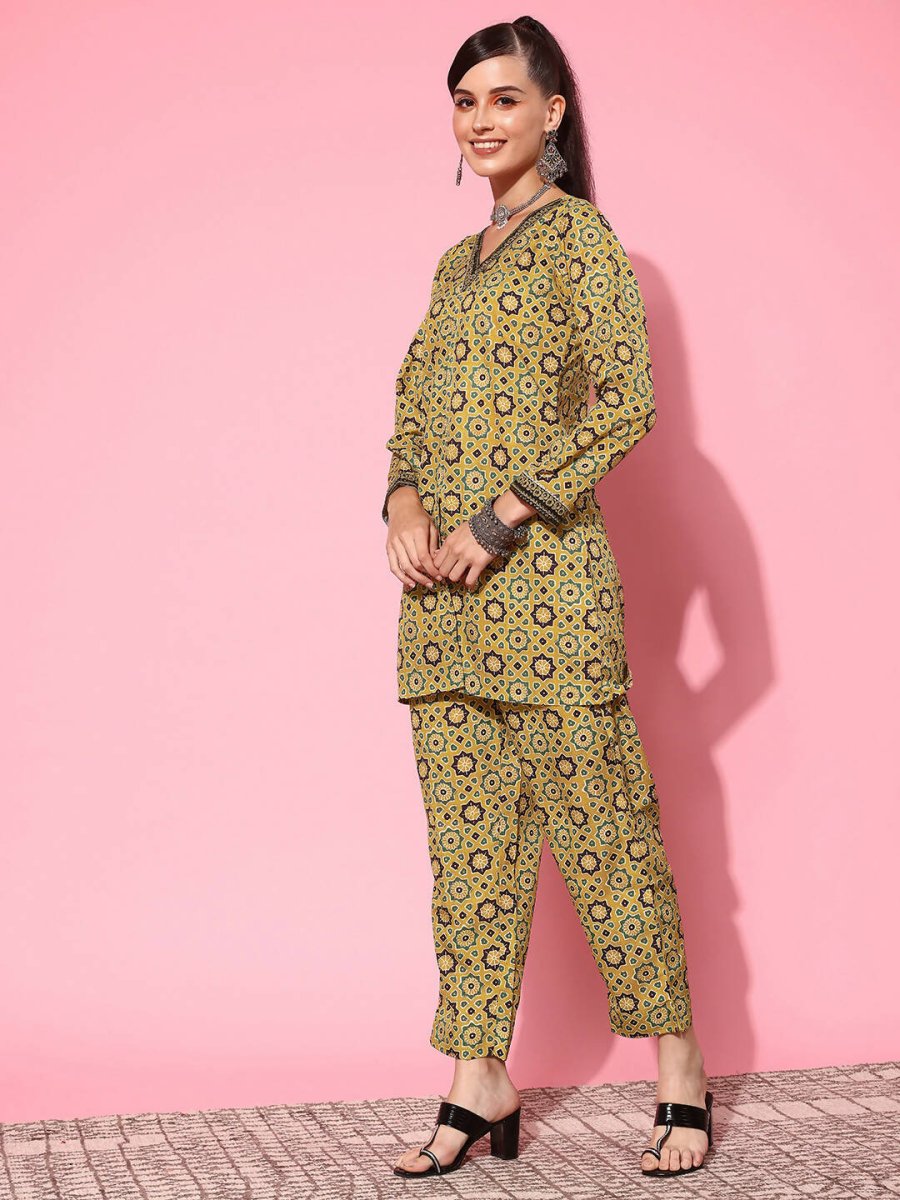 Ahalyaa Women's Traditional Wear Co-ods - Mustard