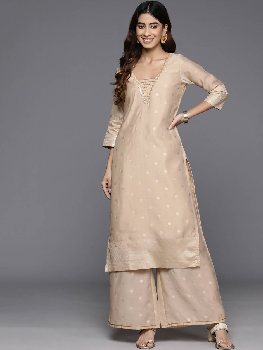 Ahalyaa Women's Traditional wear Kurta Set - Tan | Swadesiicart