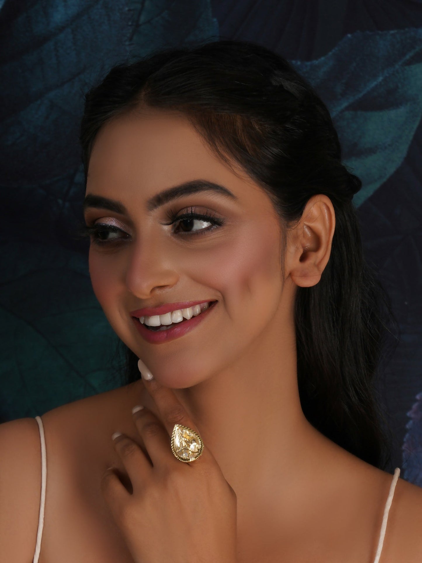 Kundan Ring (gold) - Ruby Raang | Swadesiicart