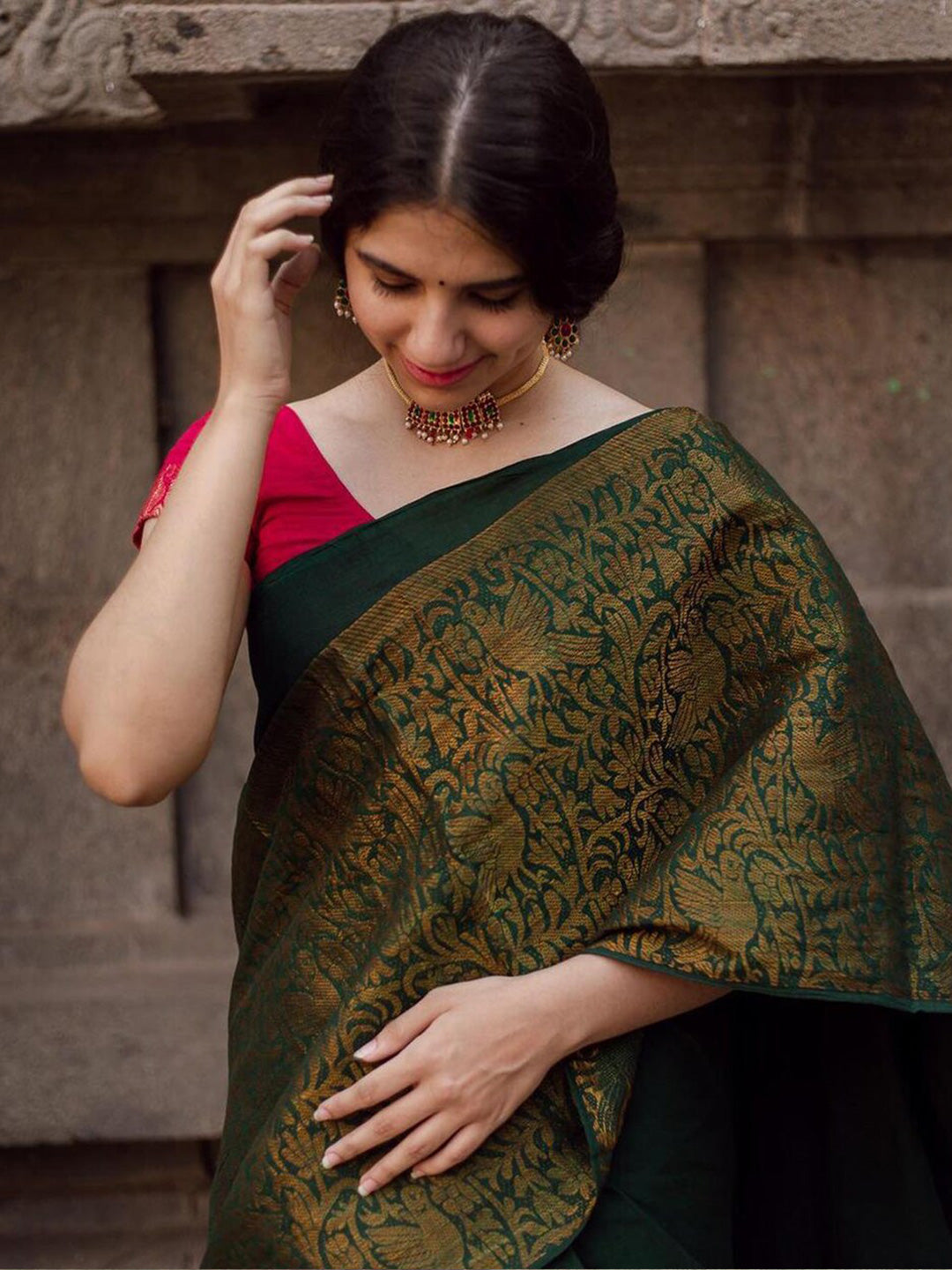 Kalini Ethnic Motifs Zari Banarasi Silk Saree | Swadesiicart