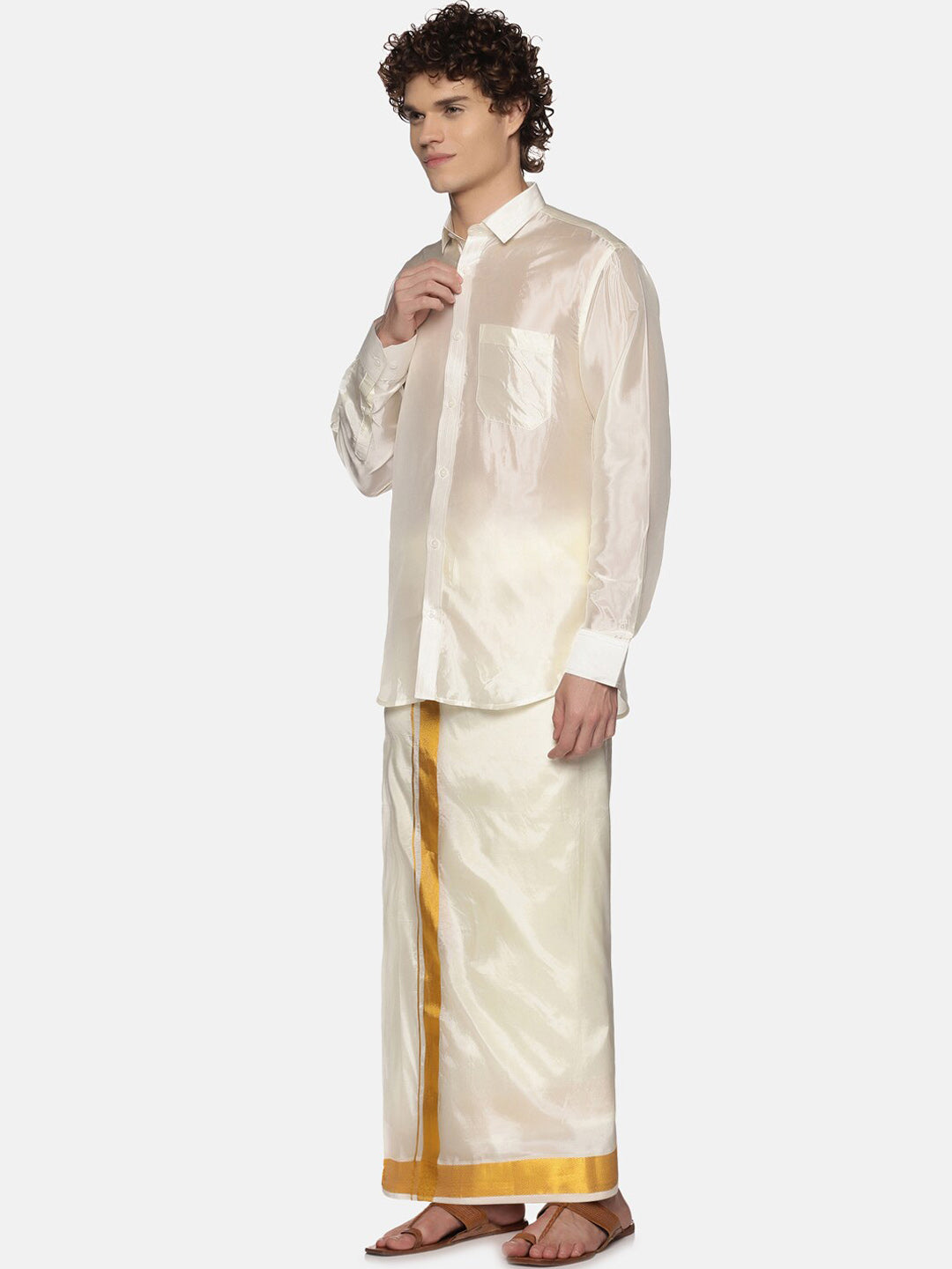 Sethukrishna Men Cream-Colored & Golden Solid Veshti | Swadesiicart