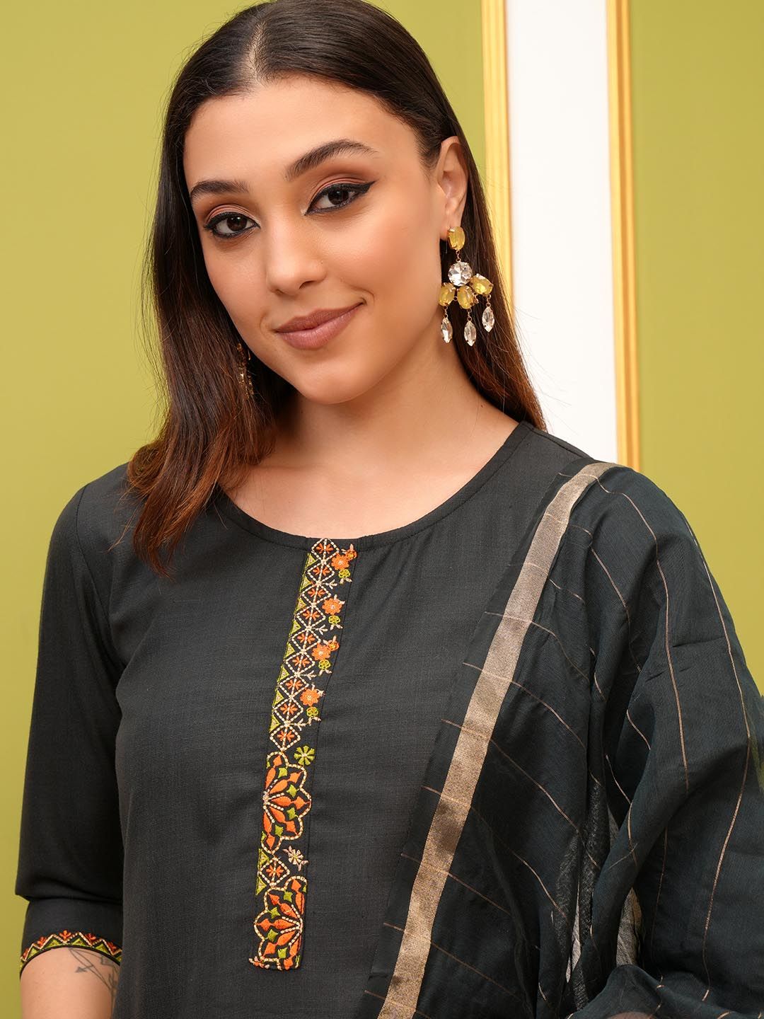 Vishudh Green Embroidered Thread Work Kurta with Palazzo & Dupatta - Swadesiicart