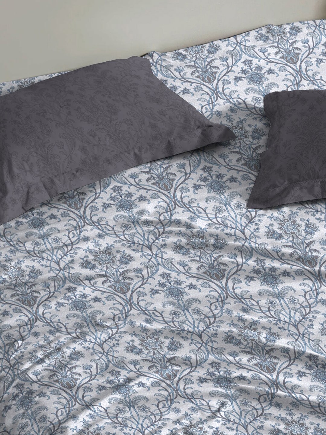 MYTRIDENT Dusk and Dawn Blue Ethnic Motifs Cotton 144 TC Queen Bedsheet 2 Pillow Covers - Swadesiicart