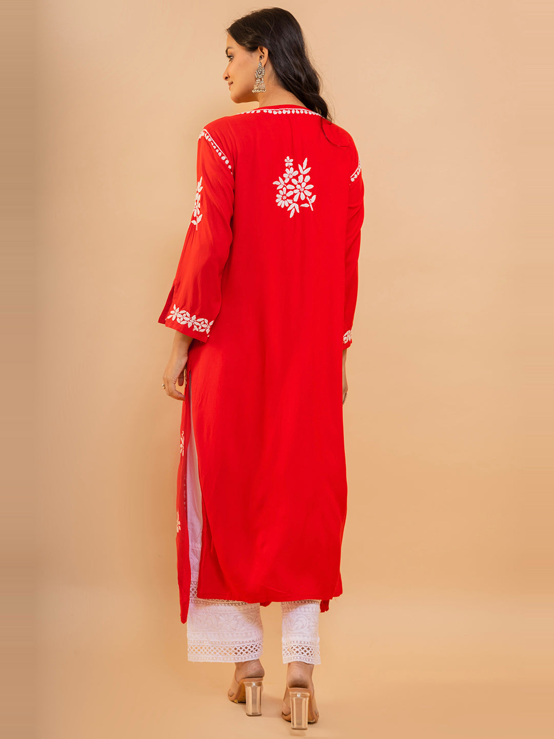 HOUSE OF KARI Cotton Floral Embroidered Chikankari Kurta | Swadesiicart