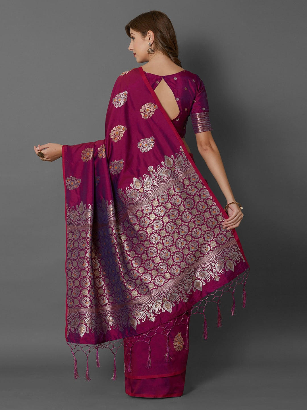 Mitera Magenta Silk Blend Woven Design Banarasi Saree | Swadesiicart