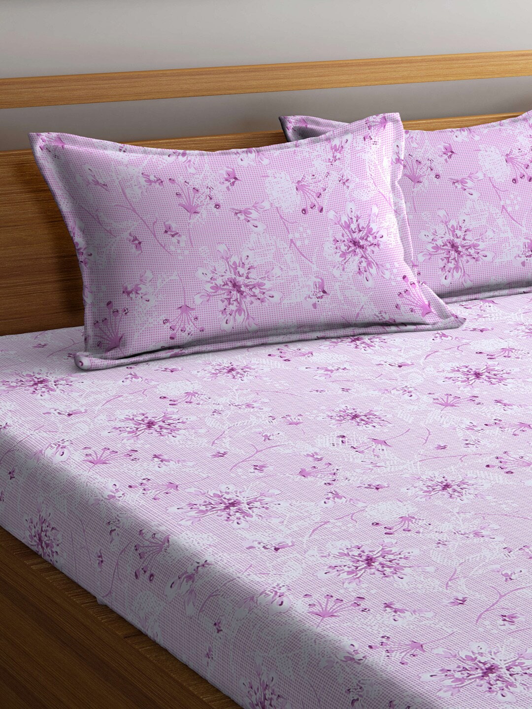BOMBAY DYEING Pink Floral Cotton 120 TC King Bedsheet with 2 Pillow Covers - Swadesiicart