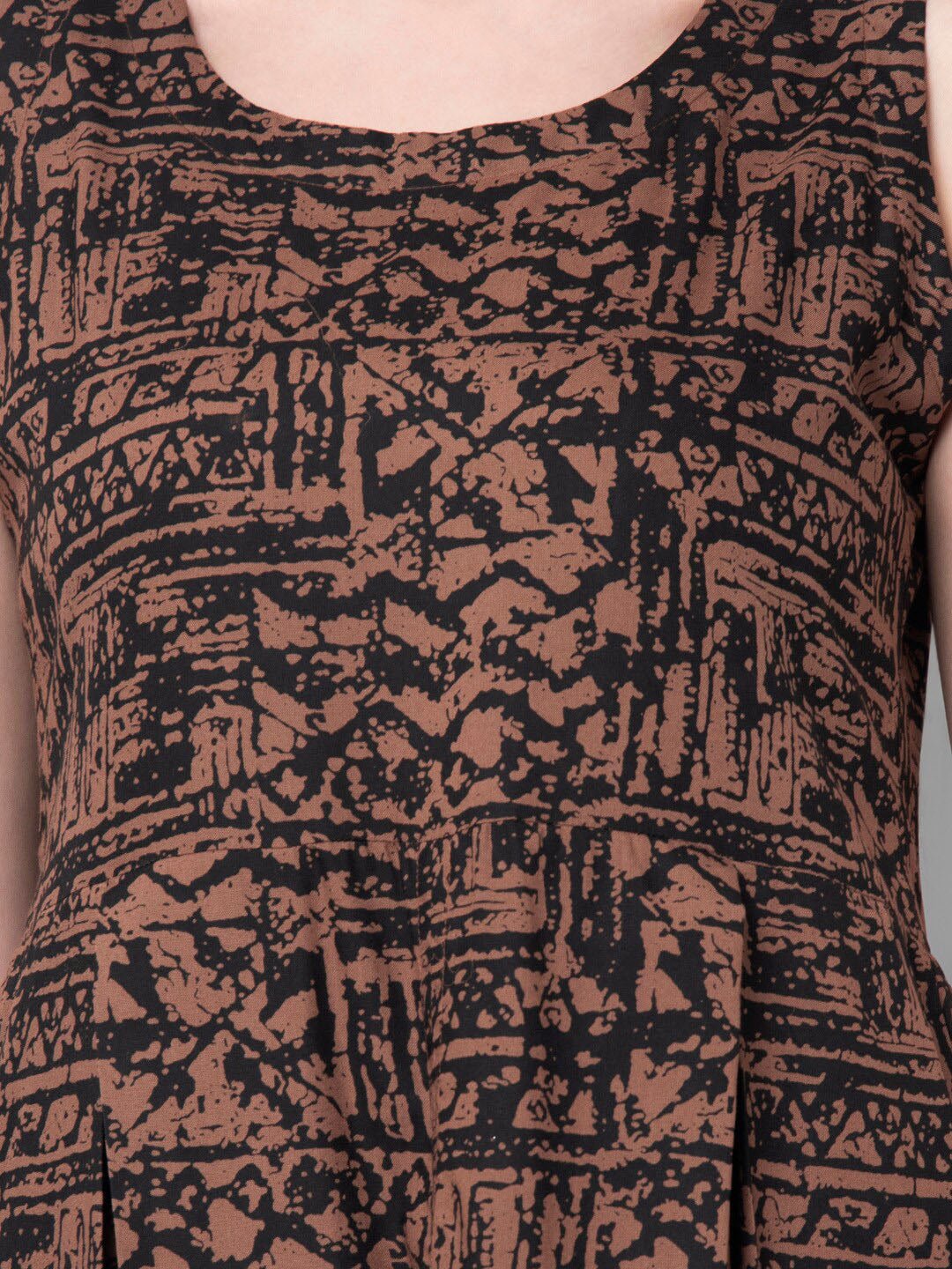 Kalini Women Brown & Black Abstract Print A-Line Kurta - Swadesiicart