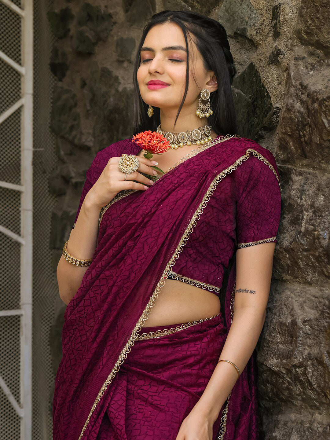 Tikhi Imli Abstract Printed Ready to Wear Saree | Swadesiicart