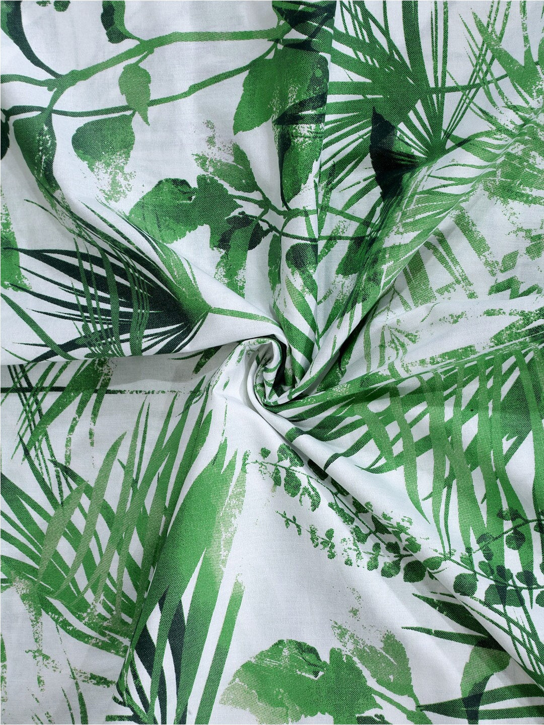 BOMBAY DYEING Serenita Green & White Floral Cotton 144TC Queen Bedsheet & 2 Pillow Covers - Swadesiicart