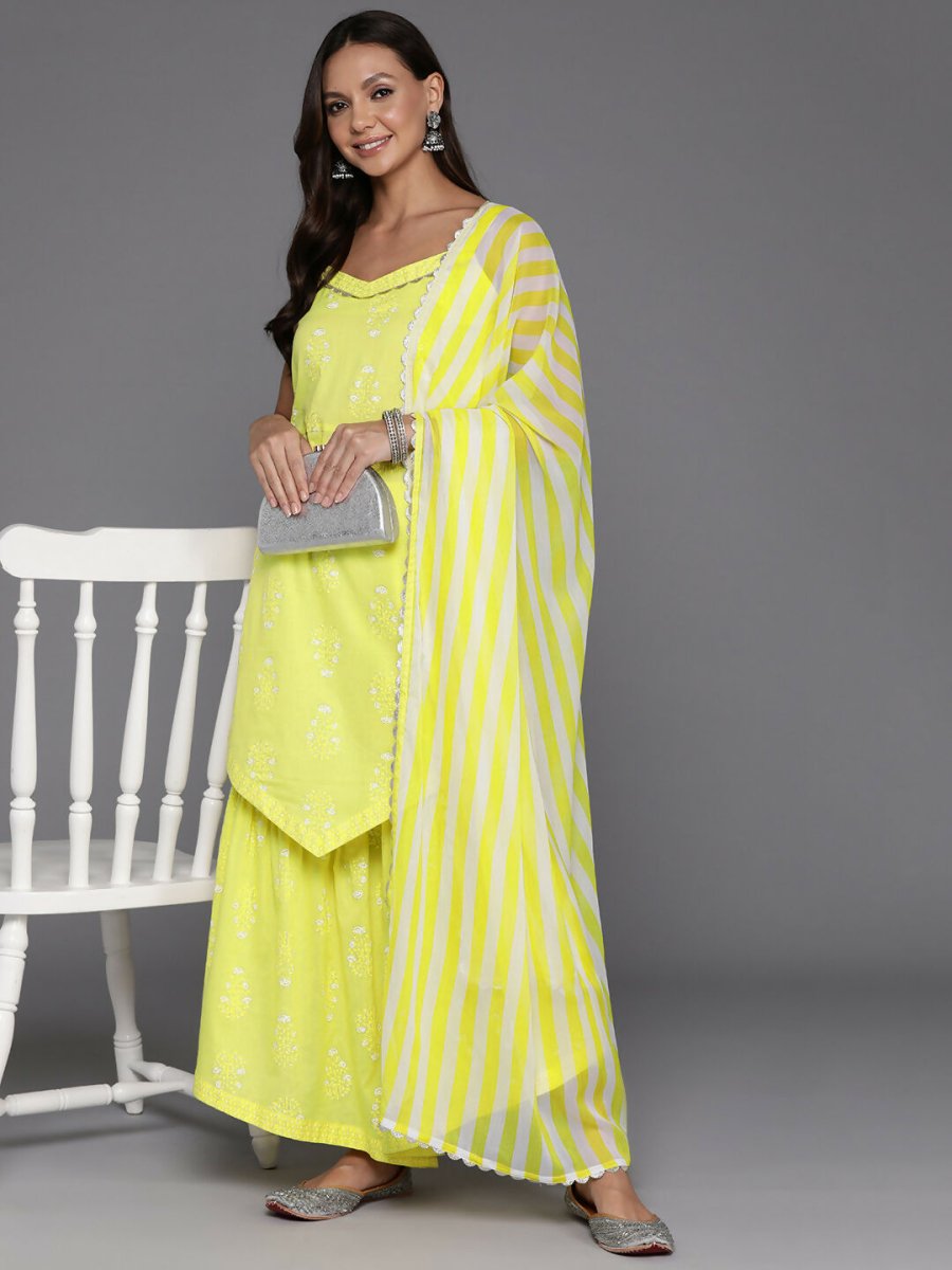 Ahalyaa Women's Traditional wear Kurta Set - Yellow | Swadesiicart