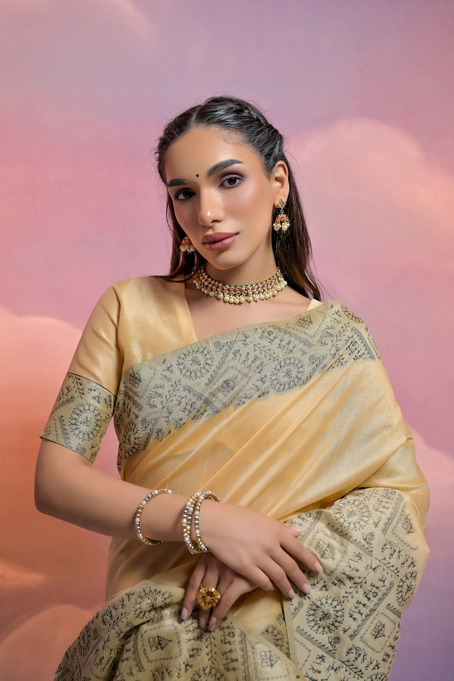 Vishnu Weaves Women's Cream Handloom Raw Silk Woven Border Saree with Blouse - Swadesiicart