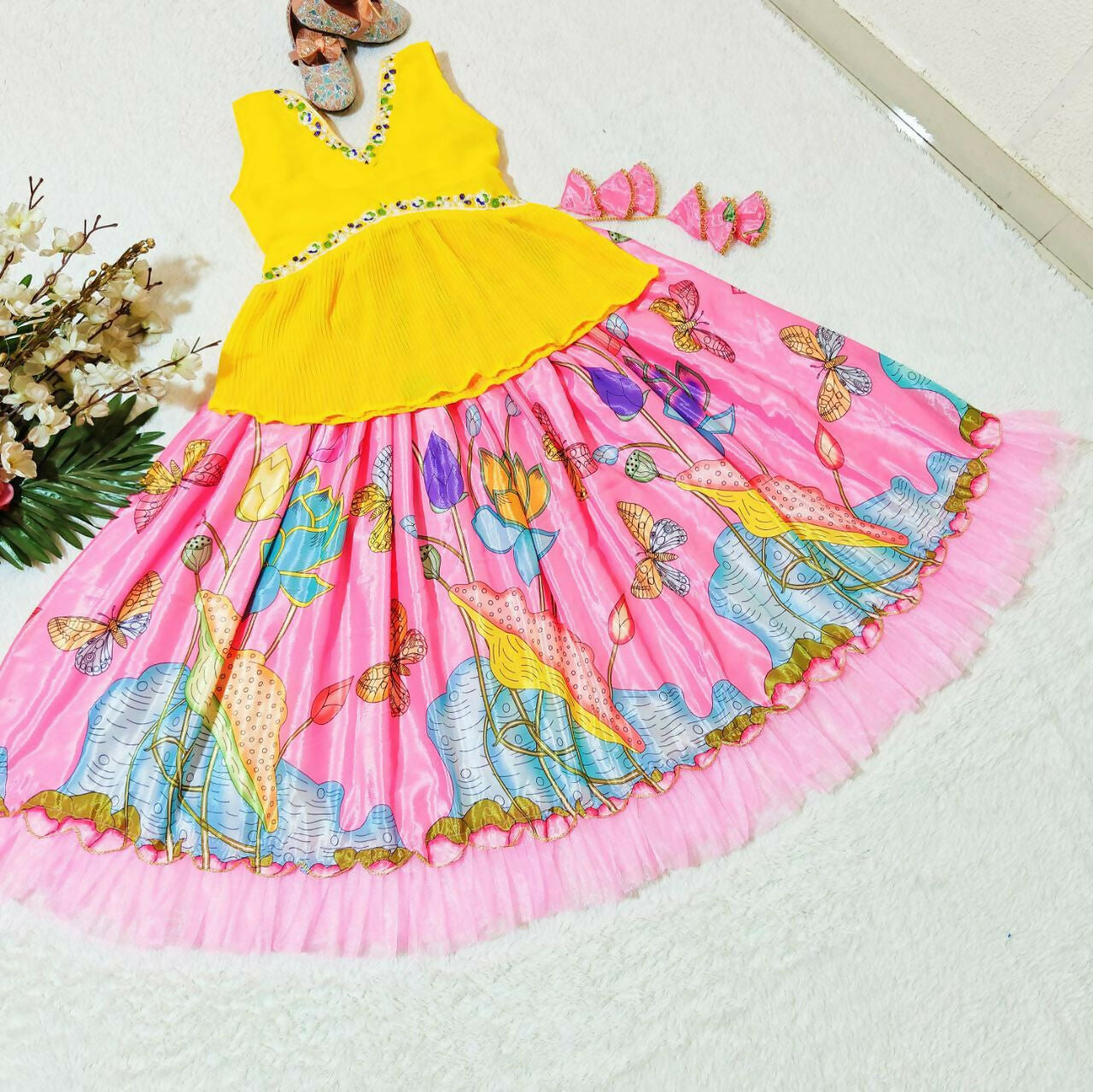 Jyoti Fashion Classy Pink Chinon Silk Printed with Embroidered Kids Lehenga Choli Set | Swadesiicart