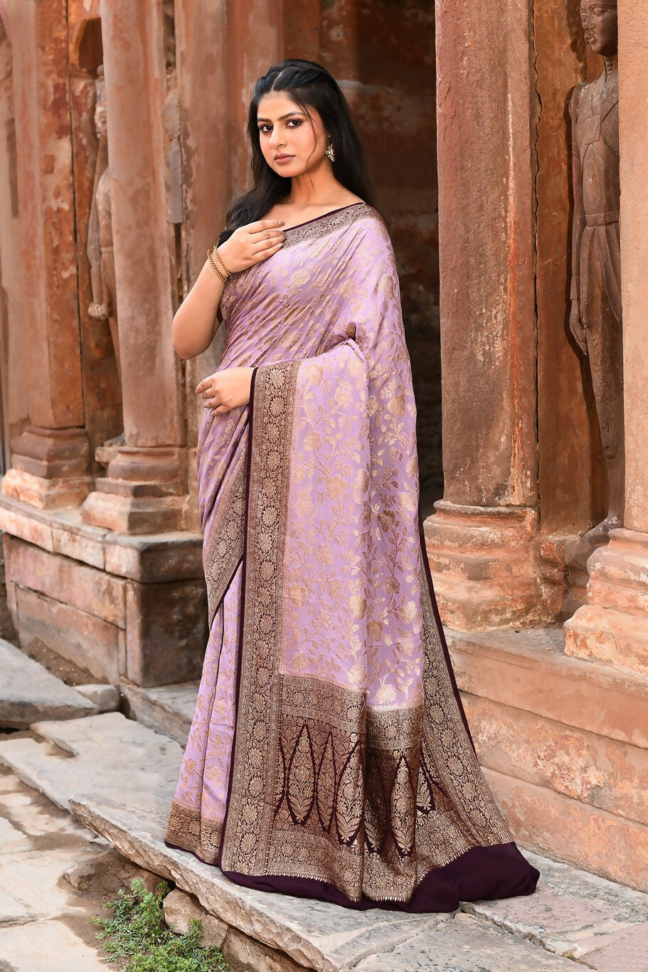 Joban Fashion Nude Pink Crepe Chiffon Pure Handloom Banarasi Silk Saree | Swadesiicart