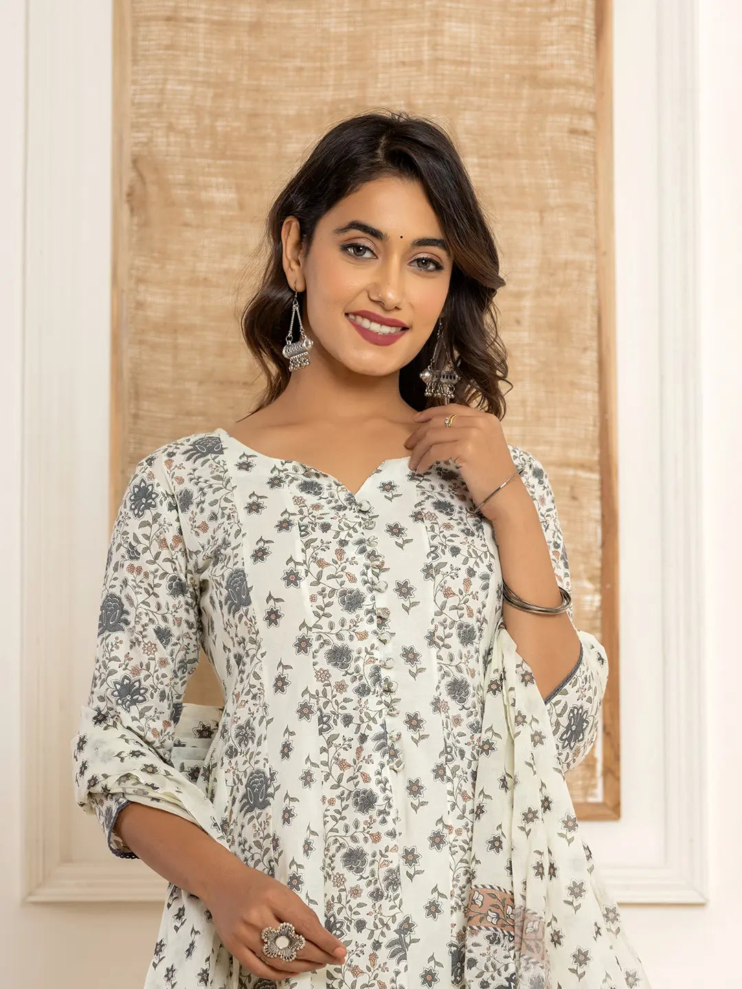 Yufta Cotton Cream Anarkali Kurta Dupatta Set - Swadesiicart