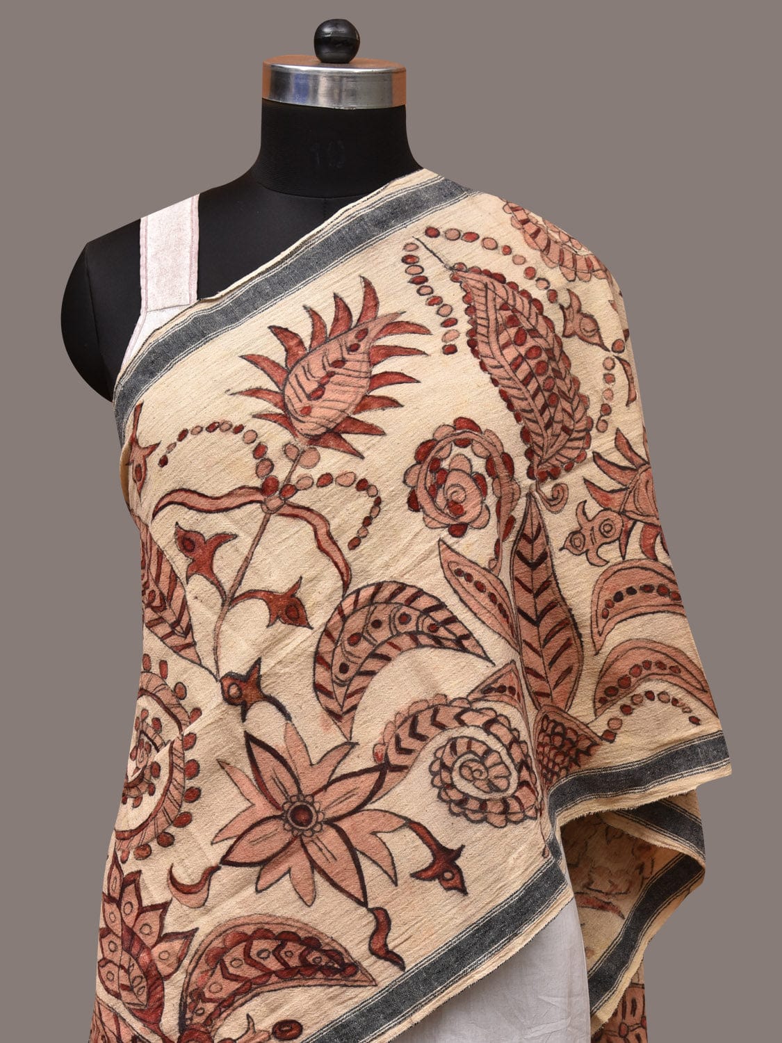 Cream Kalamkari Hand Painted Cotton Bhujodi Handloom Stole with Floral Design - Global Threads | Swadesiicart