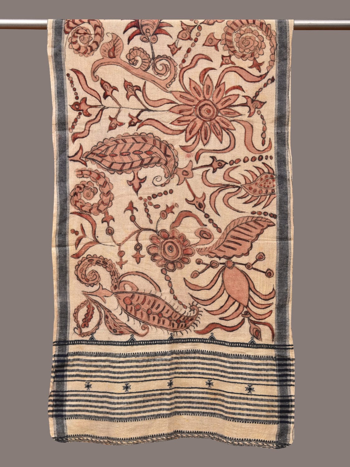 Cream Kalamkari Hand Painted Cotton Bhujodi Handloom Stole with Floral Design - Global Threads | Swadesiicart