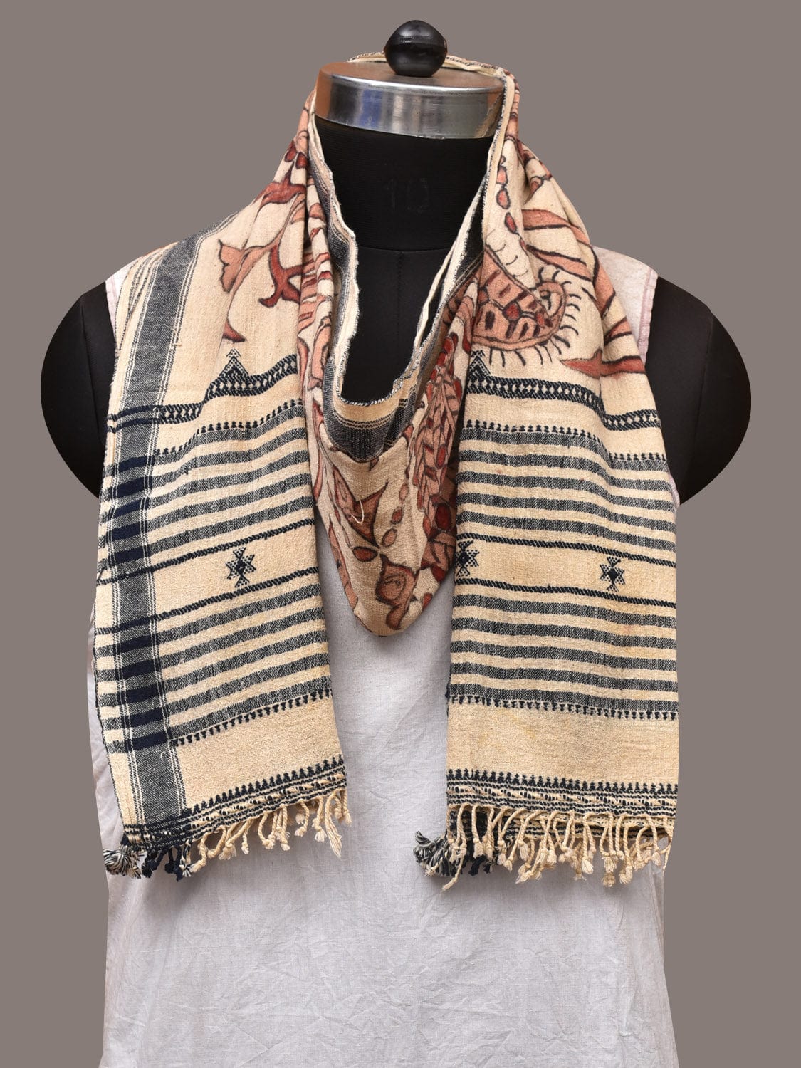Cream Kalamkari Hand Painted Cotton Bhujodi Handloom Stole with Floral Design - Global Threads | Swadesiicart