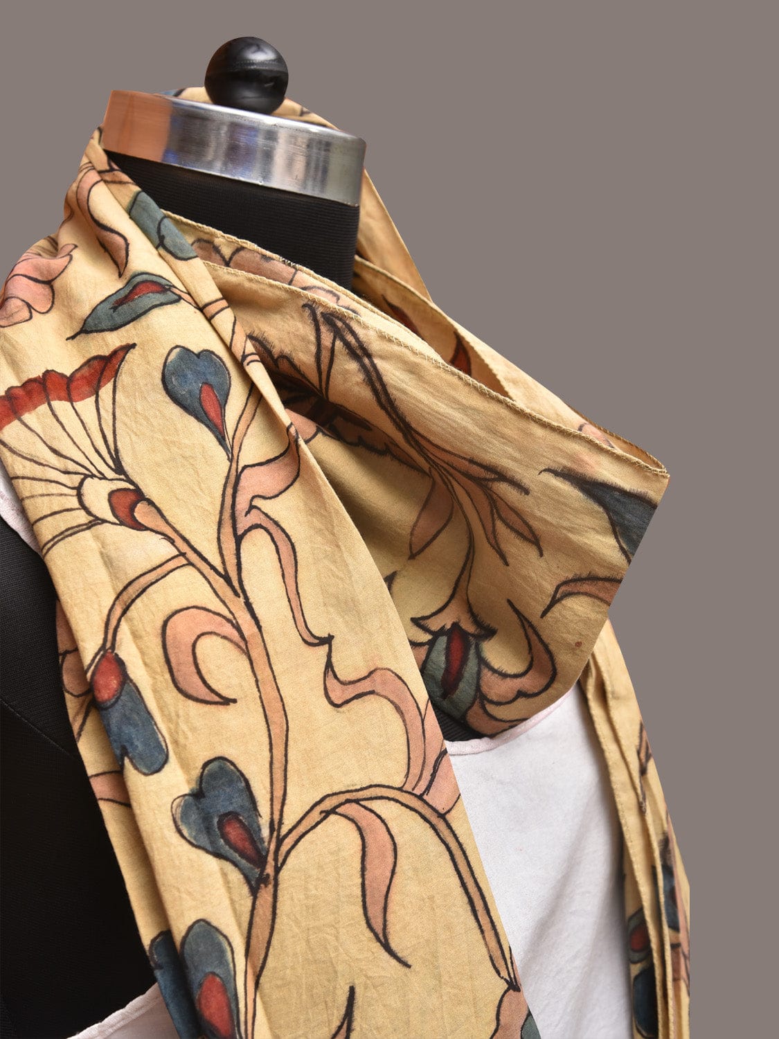 Cream Kalamkari Hand Painted Sico Stole with Floral Design - Global Threads | Swadesiicart