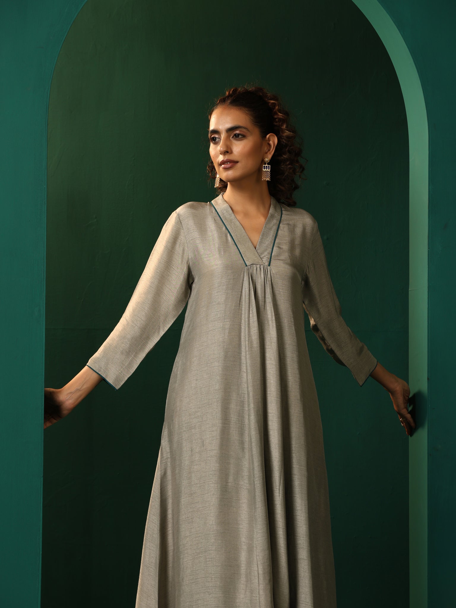 trueBrowns Grey Silk Front Gathered Kurta Pant Set | Swadesiicart