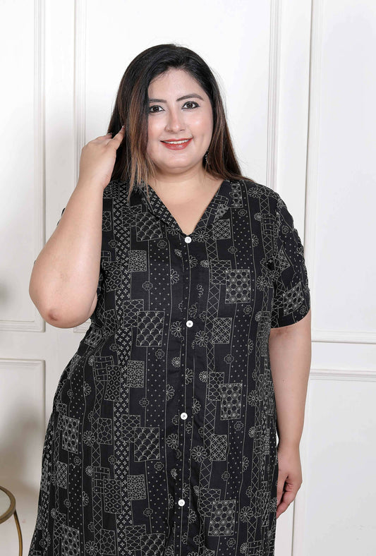 Miravan Women's Plus Size Pure Cotton Black Floral Printed Front Button A-Line Kurta - Swadesiicart