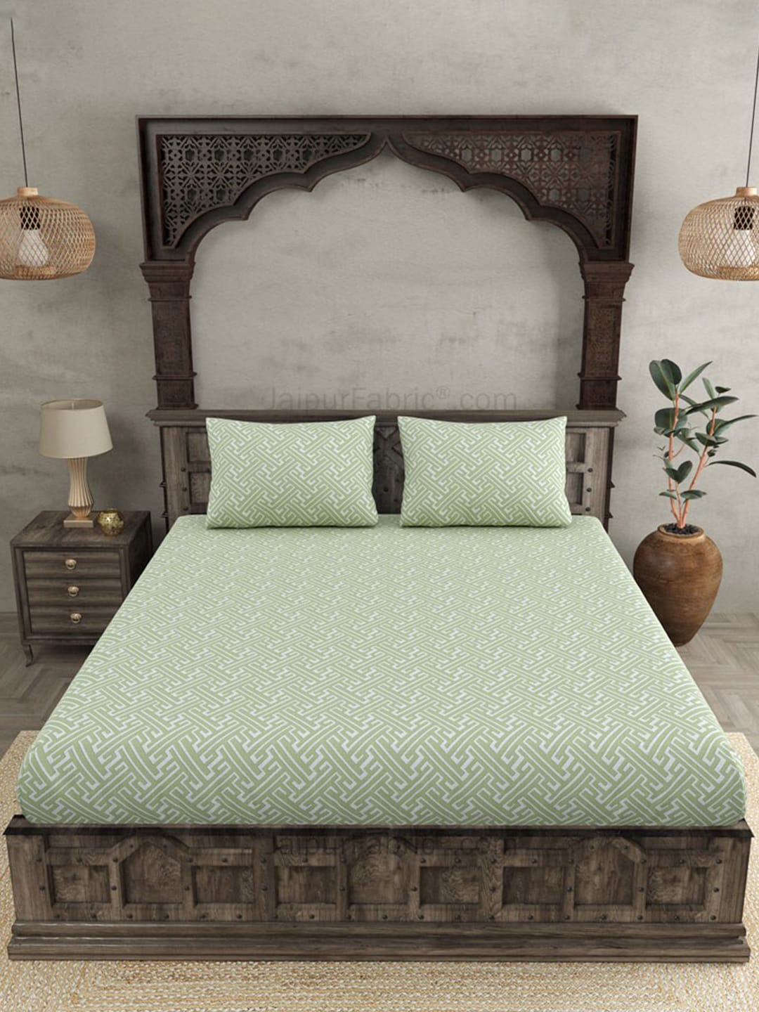 JAIPUR FABRIC Green & White Ethnic Motifs 250 TC Cotton King Bedsheet with 2 Pillow Covers | Swadesiicart
