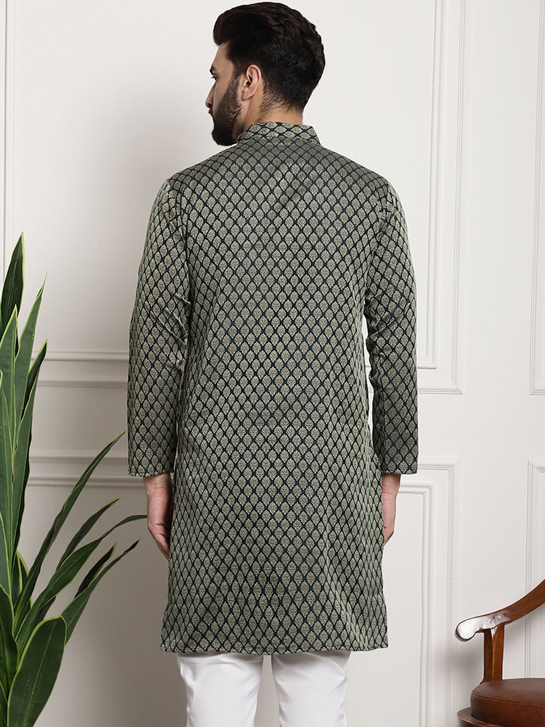 Sojanya Men Green & Beige Jacquard Silk Kurta | Swadesiicart