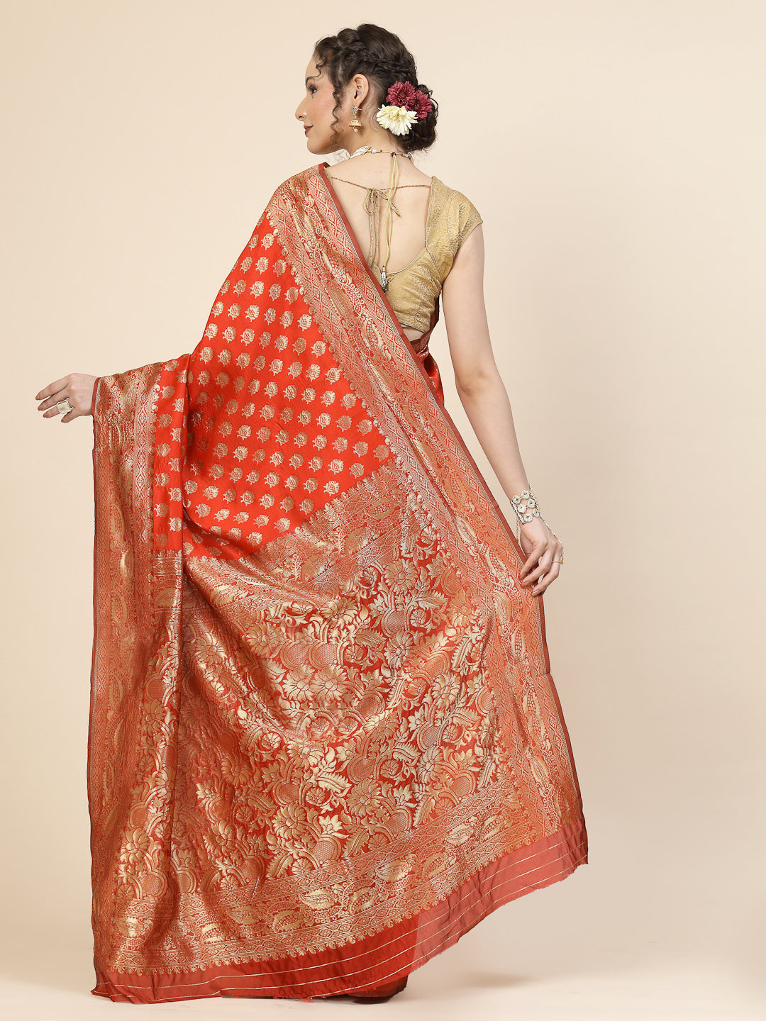 Kalini Ethnic Motifs Woven Design Jacquard Zari Banarasi Saree | Swadesiicart