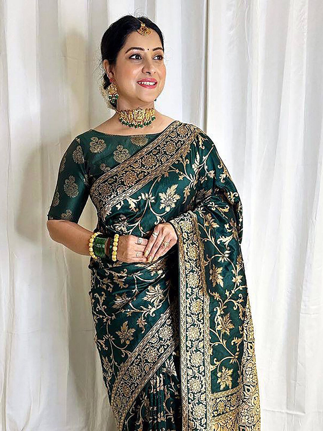 Kalini Floral Woven Design Banarasi Saree | Swadesiicart