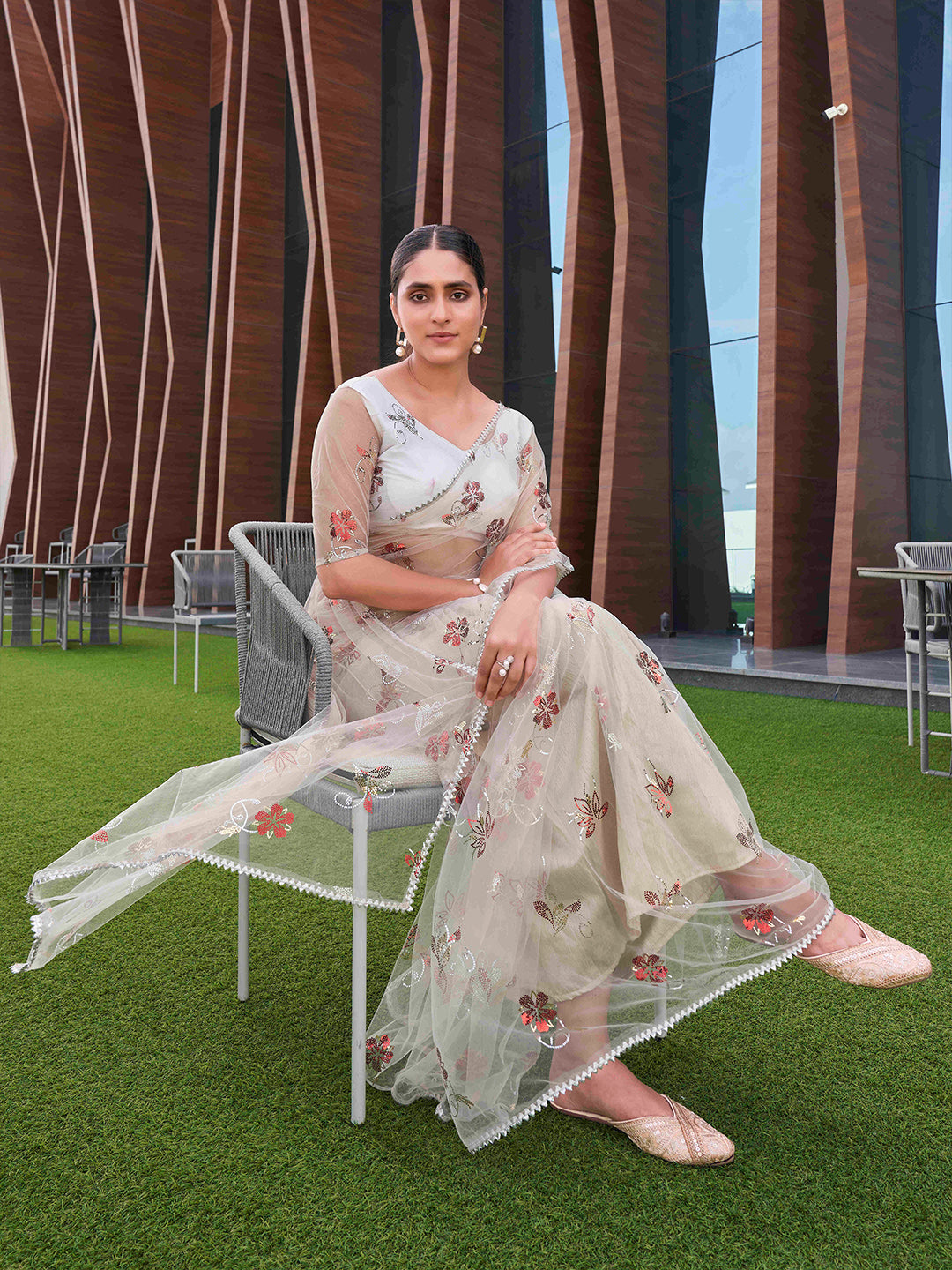 Tikhi Imli Embellished Women Saree | Swadesiicart