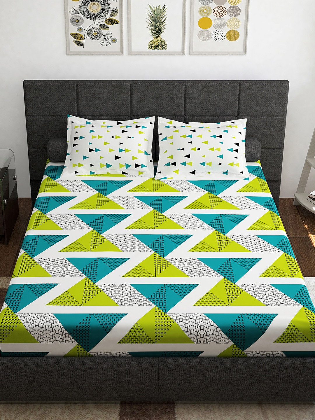 Story@home Ventura Green Geometric 152 TC Cotton Queen Bedsheet With 2 Pillow Covers - Swadesiicart