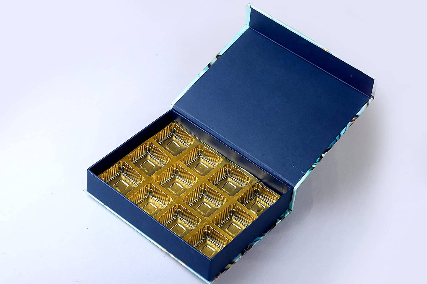 SK Mithaii Khajur/Dates Peanut Ladoo (12 Cavity) | Swadesiicart