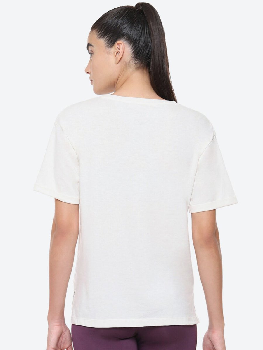 ASICS Training Core Relaxed Graphic Round Neck T-Shirt | Swadesiicart