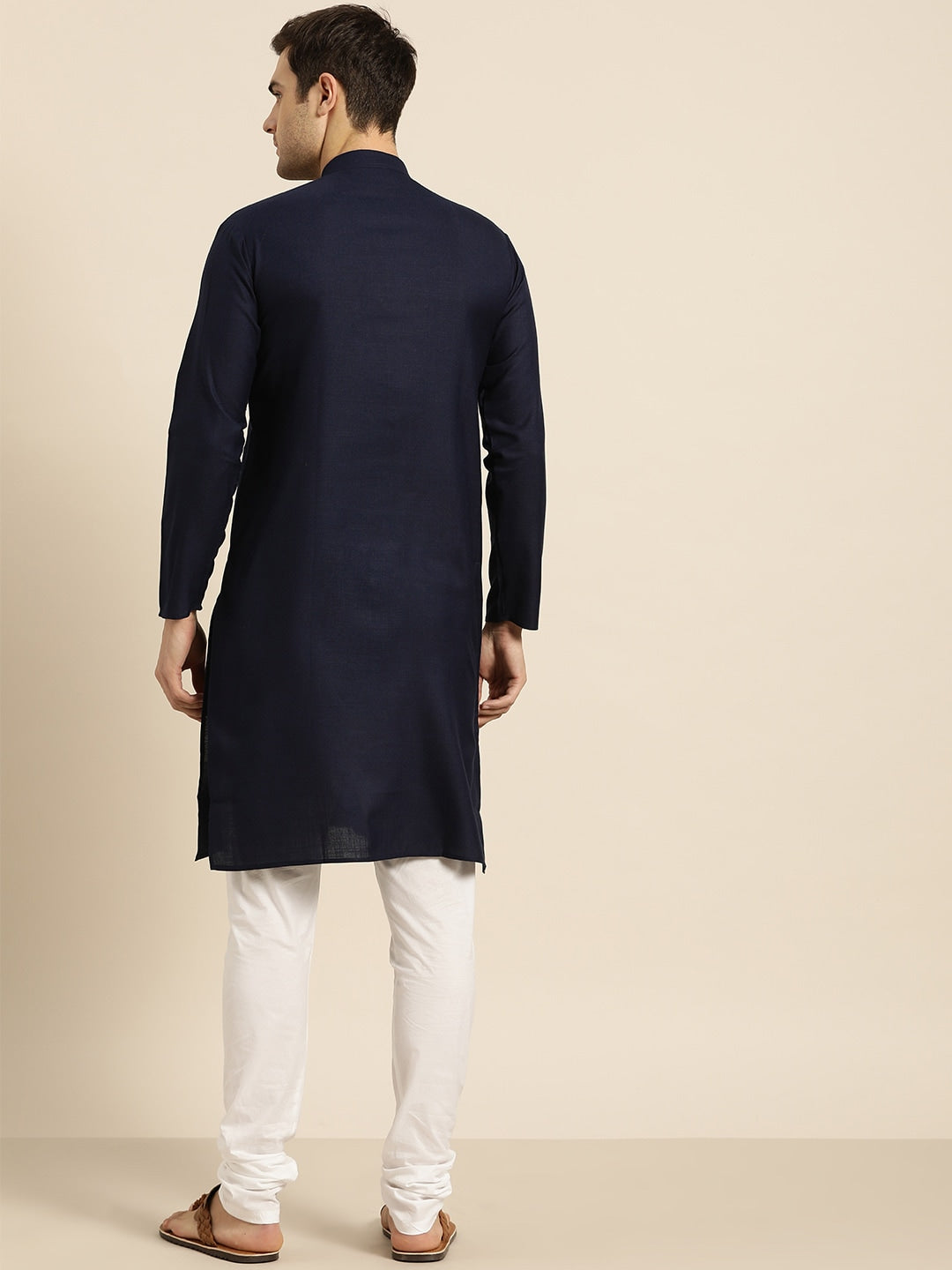 Sojanya Men Navy Blue Solid Straight Kurta | Swadesiicart
